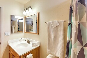 16 Mi to Mogollon Rim: Home w/ Deck in Payson!