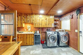 16 Mi to Mogollon Rim: Home w/ Deck in Payson!