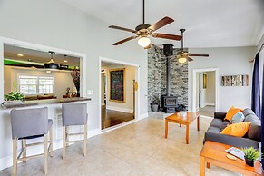 7 Mi to Dtwn: Family Retreat in Chattanooga