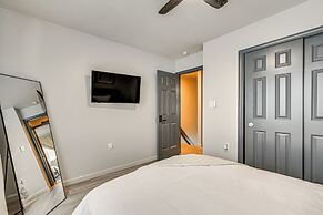 Townhome 1 Mi to Colt Park & Industrial District!