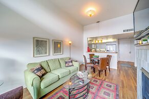 Walk to Lake Chelan: Top-level Waterfront Condo