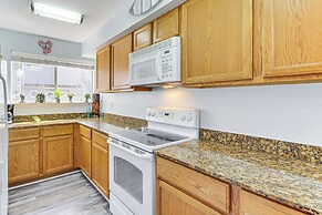 Walk to Gulf Coast: Biloxi Condo w/ Pool Access