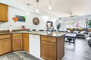 Walk to Gulf Coast: Biloxi Condo w/ Pool Access