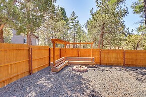 Hot Tub & Outdoor Living: Relaxing Show Low Cabin