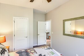 Hot Tub & Outdoor Living: Relaxing Show Low Cabin