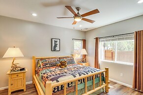 Hot Tub & Outdoor Living: Relaxing Show Low Cabin