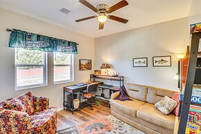 Hot Tub & Outdoor Living: Relaxing Show Low Cabin