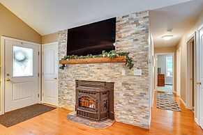 Private Community Beach: Family Conway Retreat!