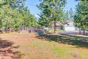 Post Falls Mountain Escape w/ Stunning Views!