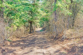 Post Falls Mountain Escape w/ Stunning Views!