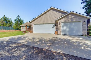 Post Falls Mountain Escape w/ Stunning Views!