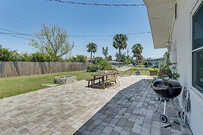 3 Mi to Englewood Beach: Home w/ Patio & BBQ