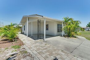 3 Mi to Englewood Beach: Home w/ Patio & BBQ