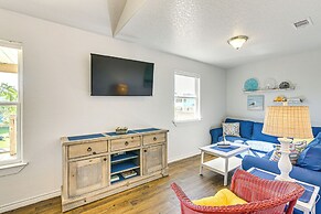 1 Block to Surfside Beach: Home w/ Gulf Views!
