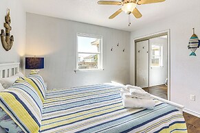 1 Block to Surfside Beach: Home w/ Gulf Views!