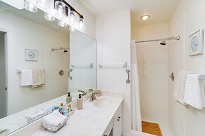 2 Mi to Water: Sebastian Home w/ Heated Pool!