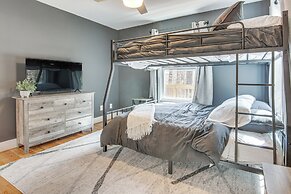 Modern Retreat w/ Mtn Views in Maggie Valley!