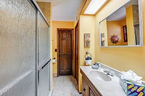 Mtn-view Home w/ Deck, Fire Pit & BBQ in Almond