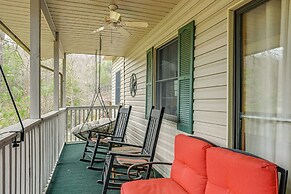 Mtn-view Home w/ Deck, Fire Pit & BBQ in Almond