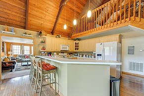 Mtn-view Home w/ Deck, Fire Pit & BBQ in Almond