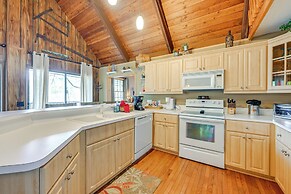 Mtn-view Home w/ Deck, Fire Pit & BBQ in Almond