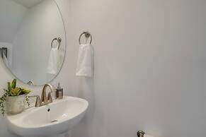 Modern Downtown Apt w/ Balcony in Wake Forest!