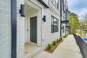 Modern Downtown Apt w/ Balcony in Wake Forest!
