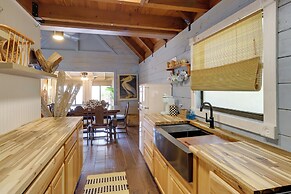 Fish On-site: Okeechobee Cabin w/ Pool Access