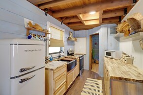 Fish On-site: Okeechobee Cabin w/ Pool Access