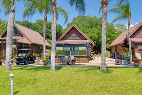 Boat, Fish & Swim: Lakefront Cabin in Okeechobee!