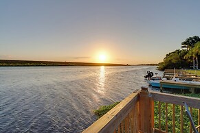 Boat, Fish & Swim: Lakefront Cabin in Okeechobee!