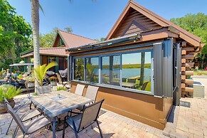 Boat, Fish & Swim: Lakefront Cabin in Okeechobee!