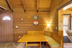 Boat, Fish & Swim: Lakefront Cabin in Okeechobee!