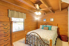Boat, Fish & Swim: Lakefront Cabin in Okeechobee!
