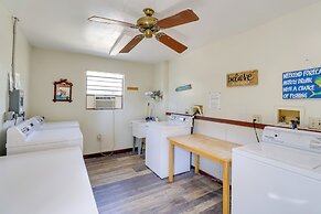 Access to Lake Okeechobee: Cabin w/ Perks!