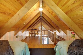 Access to Lake Okeechobee: Cabin w/ Perks!