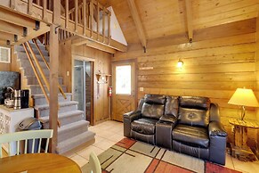 Cabin w/ Boat Launch & Pool Access in Okeechobee