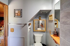 Cabin w/ Boat Launch & Pool Access in Okeechobee