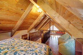 Cabin w/ Boat Launch & Pool Access in Okeechobee