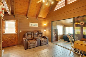 Lake Okeechobee Cabin w/ Boat Launch & Patio