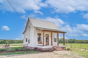 4-acre Plot: Farmhouse-chic Retreat in Forest!