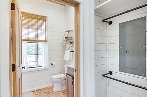 4-acre Plot: Farmhouse-chic Retreat in Forest!