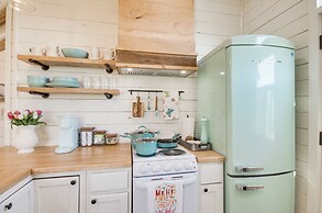 4-acre Plot: Farmhouse-chic Retreat in Forest!