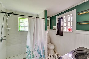 Historic Manor w/ Screened Porch in Elizabeth City