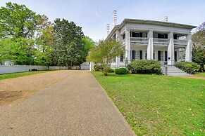 Historic Manor w/ Screened Porch in Elizabeth City