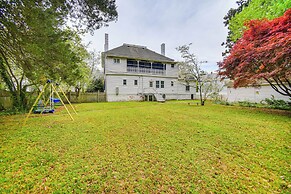 Historic Manor w/ Screened Porch in Elizabeth City