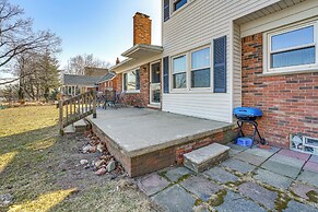 Belleville Lake House w/ Boat Dock & Patio!