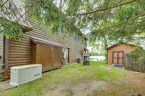 Lakefront Getaway w/ Dock in Akron