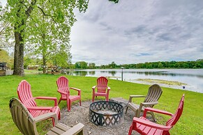 Lakefront Getaway w/ Dock in Akron