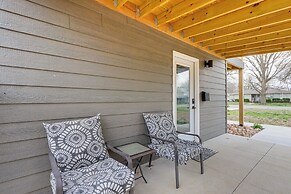 Walk to Shops & Eats: Dtwn Columbus Gem w/ Balcony